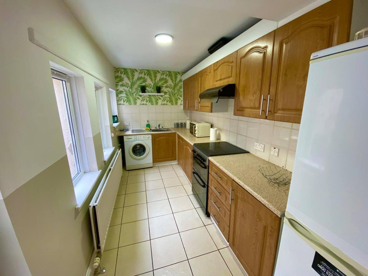 2Br City Side House Belfast Exteriör bild