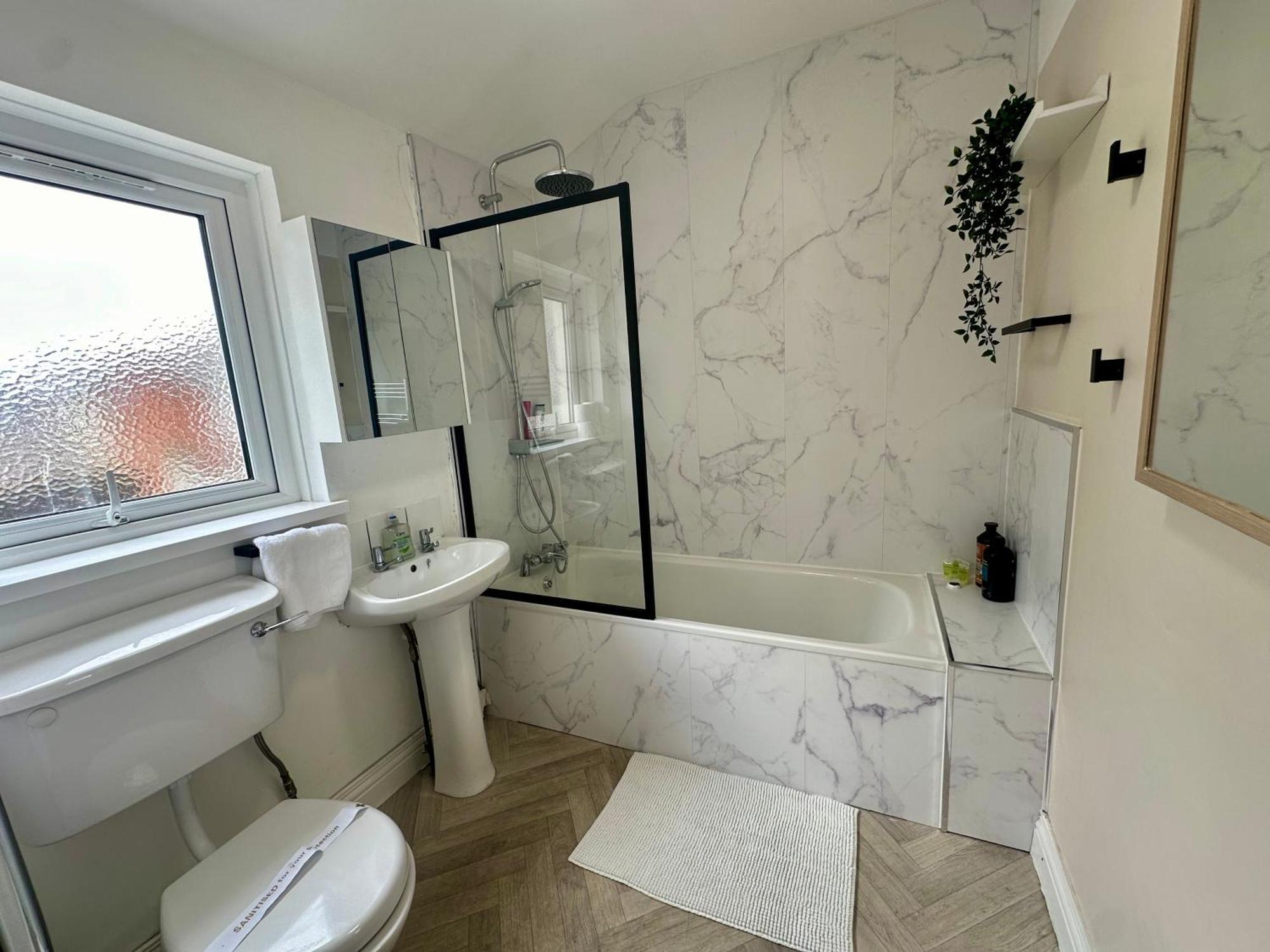2Br City Side House Belfast Exteriör bild